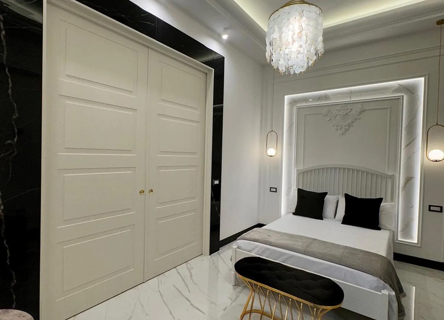 Galasso Apartments Naples 0*,  Italy